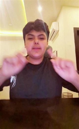 السلام عليكم أنا سلطان العنزي، عمري 14 سنة. فتحت هذا الحساب تحت إشراف أهلي، وبشارك فيه بعض الفلوقات واليوميات. أنا أحب التصوير وصناعة المحتوى، ومن الأشياء اللي أحبها بعد ركوب الخيل. ومن صغري الله أكرمني إني أرافق والدي في المجالس، وأطلع كثير مع أخي المهندس محمد وتعلمت منهم أشياء كثيرة. أتمنى منكم الدعم والكلام الطيب، وأتمنى ما يكون فيه تعليقات سلبية. وإذا وصلت لحسابي، لا تنسوا تدعون لوالدتي بالرحمة 🤍#الشعب_الصيني_ماله_حل😂😂 #fyppppppppppppppppppppppp #explorer #foryou #tiktok