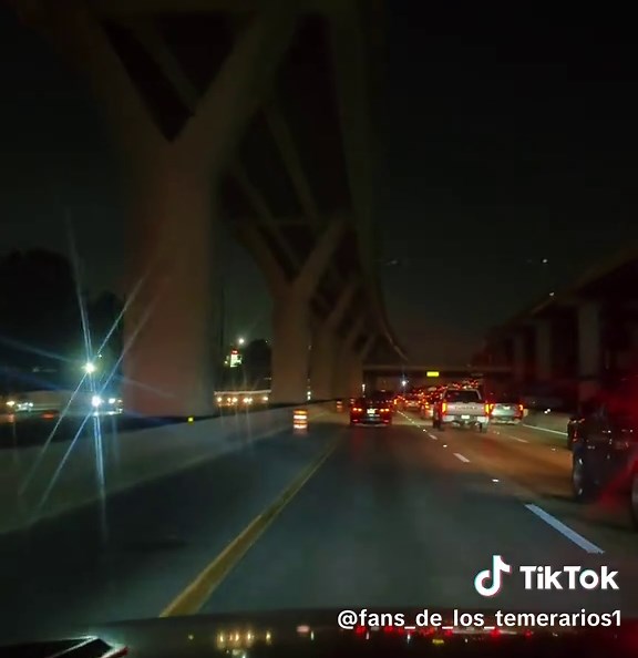 Cuando fuistes mía Te esperare lloraré llorare talves algún día #temerarios #noche #💔🥺🥹💔 #calles #atardecer @Foryoupage @Fans-de-marco Antonio solis @tiktokstudios@TikTok @TikTok Creator Academy