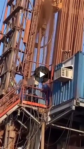 Drilling Rig Blowout: Safety Failures and Risk Assessment | Hatim BENKACHACHE posted on the topic | LinkedIn