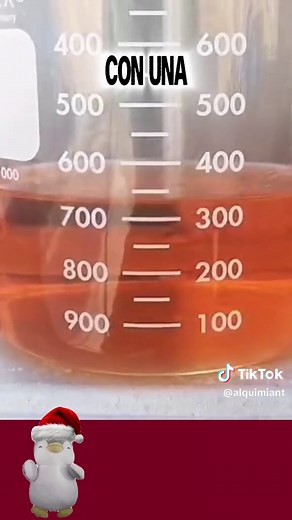 El dia de hoy el Dr. Pingu con maestria en Alaska, nos platicara sobre la extraccion de capsaicina de chiles habaneros secos utiliazando etanol, recuerda no replicar este experimento, la capsaicina es un compuesto muy irritante para la piel, ojos y vias respiratorias, esto es unicamente con fines educativos y de entretenimiento #quimica #ciencia #fyp #viral #experimento #chemistry #science