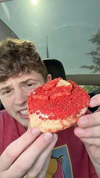 Eating Crumbl’s New HOT CHEETO Cookie!