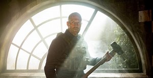 那个男人又回来了！杰森·斯坦森新片《打工汉》发布海报以及预告片，硬核打工人上线！_腾讯新闻