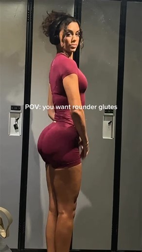 CHRISTA | online fitness coach on Instagram: "A staple for that shelf 💅🏽 Link in bio to apply for my 1:1 online coaching ✨ if you’re wanting a structured workout + nutrition plan to help you grow those glutes, babes 🍑💪 let’s get you on track and seeing results! Wearing @dfyne.official NEW impact | code CHRISTA 💗 #fitness #gymmotivation #glutegrowth #shelf #glutes #growyourglutes"