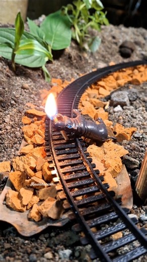 😱 Train vs. Flaming Hippopotamus Barrier 🚂