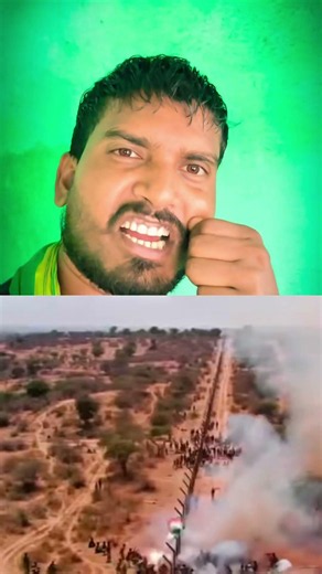 India-Bangladesh Border Clash | Bangladeshi Crowd Pelts Stones at Indian BSF #BorderClash