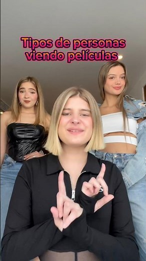 Tipos de personas viendo películas