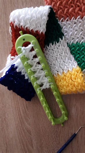 Knitting loom for beginners step by step #knitting #crochet #scarf #knitting_loom_eljammari | Knitting loom scarf | Facebook