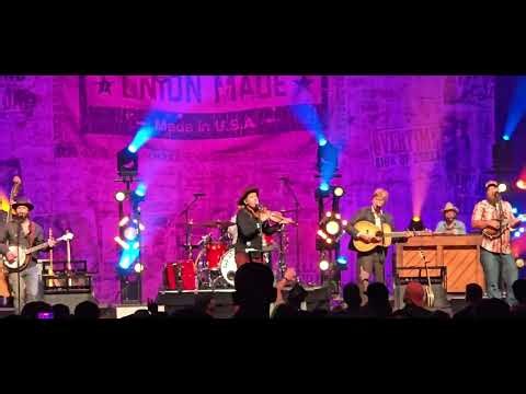 Old Crow Medicine Show - Wagon Wheel Live at the Pikes Peak Center, Colorado Springs Colorado