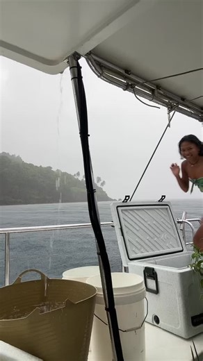 Sailing KALLI on Instagram: "What’s going on? 🤦🏽‍♀️ #sailinglife"