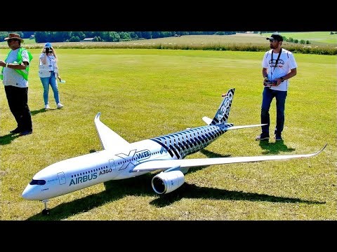 FASCINATING SELFMADE DIY AIRBUS A-350 / HUGE AMAZING RC SCALE MODEL AIRLINER / FLIGHT DEMONSTRATION