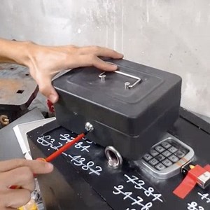 3.9M views · 6.2K reactions | Unexpected discoveries: a safe in a forgotten house! | 5-Minute MAGIC | Facebook