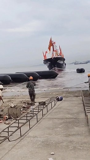 Big Fishing Boat Videos in the Sea