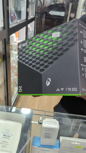✅🔥 Client satisfait 🔥بالبراكة عليك خويا @fateh_lorn 😅😁و متنياس واش وصيتك 😁😅 🎮 XBOX Series x 💽 1Tb 🎯 Etat : Sous Blister 🏷Prix : 127 000.00 DZD ------------------------ ☎️ 0️⃣5️⃣6️⃣0️⃣6️⃣7️⃣2️⃣8️⃣5️⃣9️⃣ ☎️ 0️⃣7️⃣7️⃣1️⃣4️⃣6️⃣9️⃣6️⃣9️⃣6️⃣ 🧾 Bon de garantie 🔥 🏢 Local : Prés de la FAF, Dely Brahim, ALGER 📍 Google maps : [ Wanis Phone ] 🎬 Instagram : Wanis.Phone 📦 Livraison disponible 🚛 58 Wilayas #wanisphone | Wanis Phone