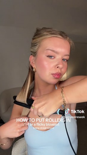 Flicky blowout tutorial with rollers & straighteners