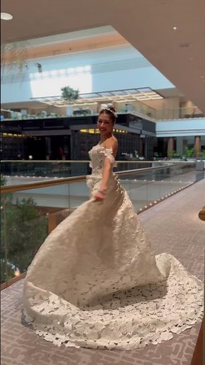 Luxury Wedding Show Ribbon Dance with Champagne Skirt Servers - Adedance Aerial
