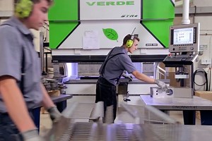 About • Crystal Spring Hog Equipment