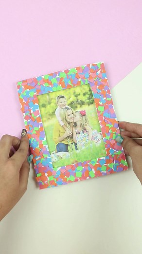 DIY Simple Photo Frame with Paper | Easy Photo Frame Making Idea For Mother's Day #paperphotoframeideas #photoframe #papercraft #howtomake #mothersdaycrafts #handmade #diy