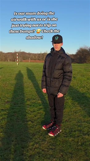 Airwalk Dance Challenge with Mum: A Fun Tutorial