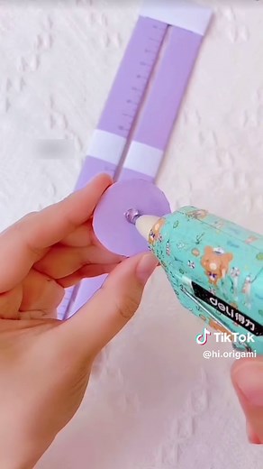 Create Your Own Origami Shopping Cart with This Tutorial