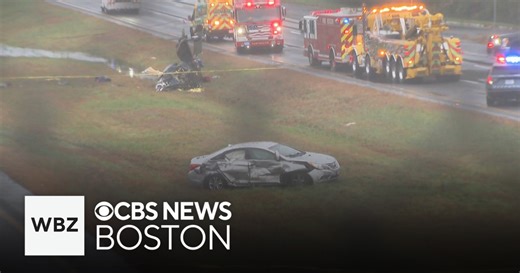 Rhode Island couple killed in plane crash on Mass. highway