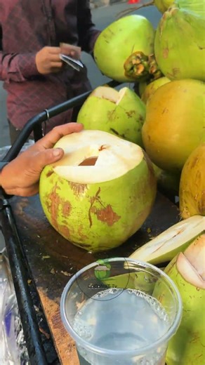The Art of Coconut Cutting Techniques