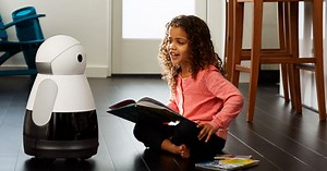 4 Robots From CES That You Might Want as Your Own Powered Pet