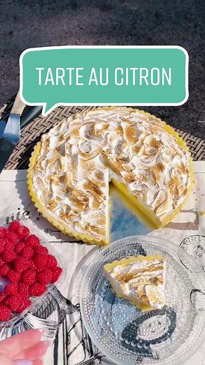 Vastaa: @ka1no Mun instasta löytyy tästä reseptistä lisää: Mell1u #tarteaucitron #tarteaucitronmeringuée #sitruuna #sitruunapiirakka