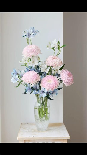 Three kinds of flowers arranged into one weekly bouquet！#floraart #fyp #flowerarrangement #shorts