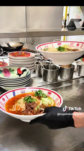 Découvrez la Cuisine Chinoise Épicée à Paris