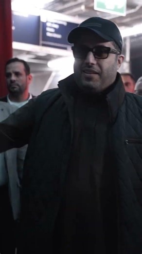 Turki Alalshikh arrives at Tottenham 👋 #FuryMakhmudov is LIVE NOW on Netflix 📺