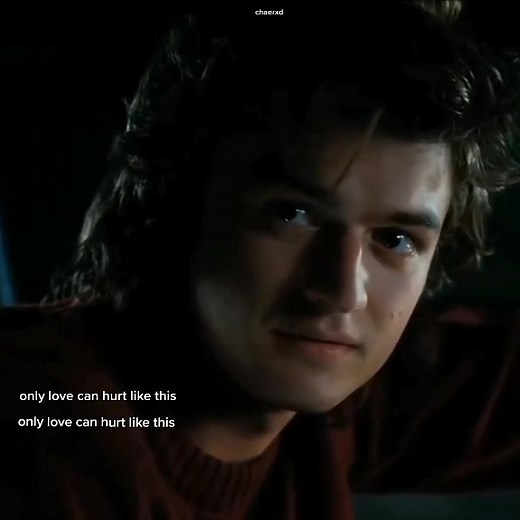 Nancy and Steve Kiss | Only Love Can Hurt Like This