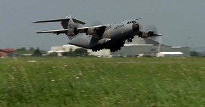 Airbus bolstered by A400M test flight