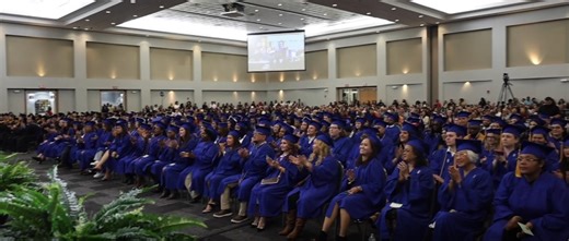 Nearly 900 students graduate in CTC fall commencement ceremony
