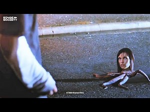 The Faculty : Miss Burke perd la tête