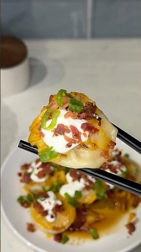 viral loaded dumplings recipe 🥓🧀🥟 #recipe #cooking #dumplings #food #easyrecipe #snacks #viral