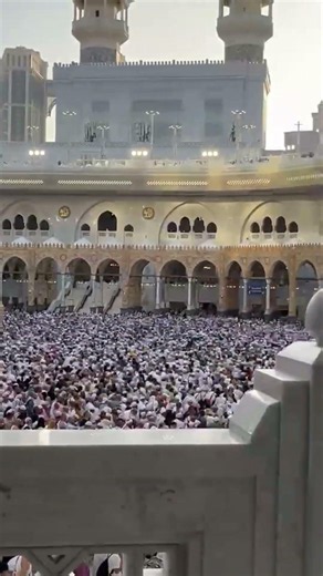 Terk ettim dünyayı🕋 #kabe #umre #allah #iman #islamicstatus #namaz #islamicvideo#islam#mekke #ilahi