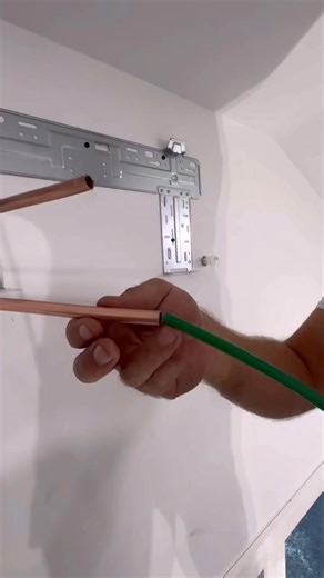 winni.designs NEVER KINK! Installing our @greecomfort Mini Split. #construction #realestate #diy #homerenovation #entrepreneur #design #design #renovation #interiordesign #remodel | winnii.designs80 | Facebook