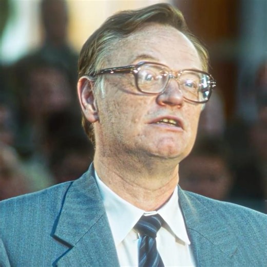 Chernobyl （2019）| "Because graphite is cheaper."☠️⚛️💸