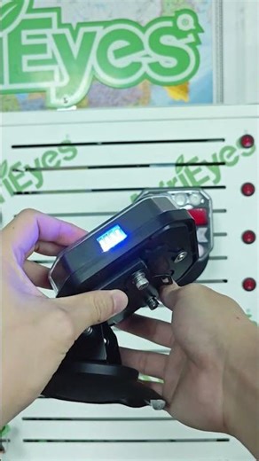 Multi-functional wireless magnetic trailer light.