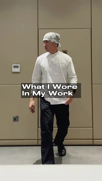 Chefs Outfit. #chefsoutfit #menfashion #menswear #mensoutfit #menstyle #menswearblogger #instafashion #fashion #menfashionwear #creatorsearchinsights