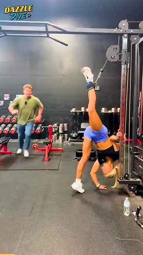 Crazy moments caught on camera! From shocking accidents to unbelievable fails — every second will leave you stunned. Watch till the end and don’t forget to follow for more wild content! 🎥#ViralVideo #CaughtOnCamera #UnbelievableMoments #CrazyFootage #MustWatch #DailyDose #OMGVideo #EpicFails #WildClips #ShockingScene #TrendingNow | Animal Story