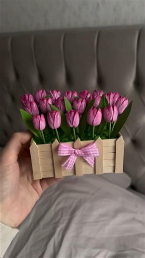 Don’t Throw Away Your Pistachio Shells! 🌸 Simple DIY Tulip Decor