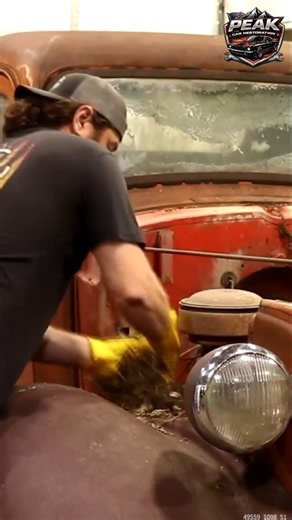 Attempting to restore a 1946 international KB1 Truck Exterior #foryou #fyp #restoration #revival