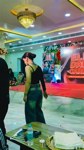 Follw your passion on Instagram: "Dance performance by pery sheetal #instagram #dancecompetition #dance #bihar #perisheetal"