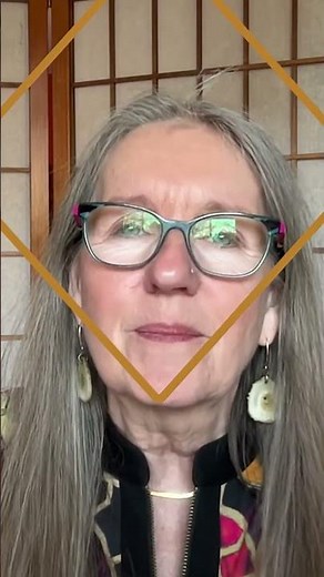 Rachelle Lamb hosts her workshop - An Introduction to Non-Violent Communication