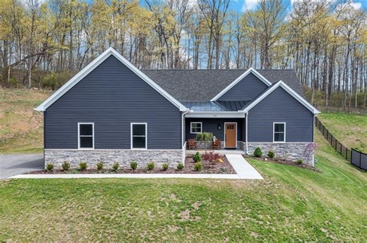 300 Timberline Dr, North Franklin Township, PA 15301 - MLS 1747710 - Coldwell Banker