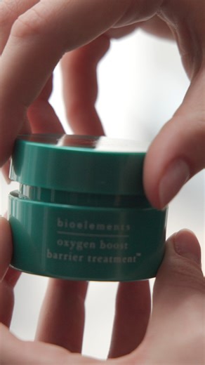 Take a deep breath… and meet NEW Oxygen Boost Barrier Treatment. Our skin scientists have always championed the benefits of a strong, healthy skin barrier. And they discovered something incredible: the link between cellular respiration and barrier function. This groundbreaking new formula delivers a burst of essential oxygen to wake up skin cells with a 2.5% Triple Oxygenating Complex. It purifies pores, adds vibrance, maintains elasticity improves barrier integrity. We created it specifically f