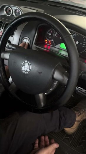 Service vehicle reset tutorial for VZ Holden Commodore.