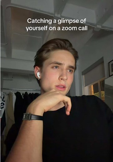 Me on Zoom Calls: Why I Keep Turning My Camera Off