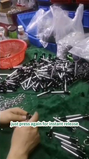 Quick-release pin button lock pins